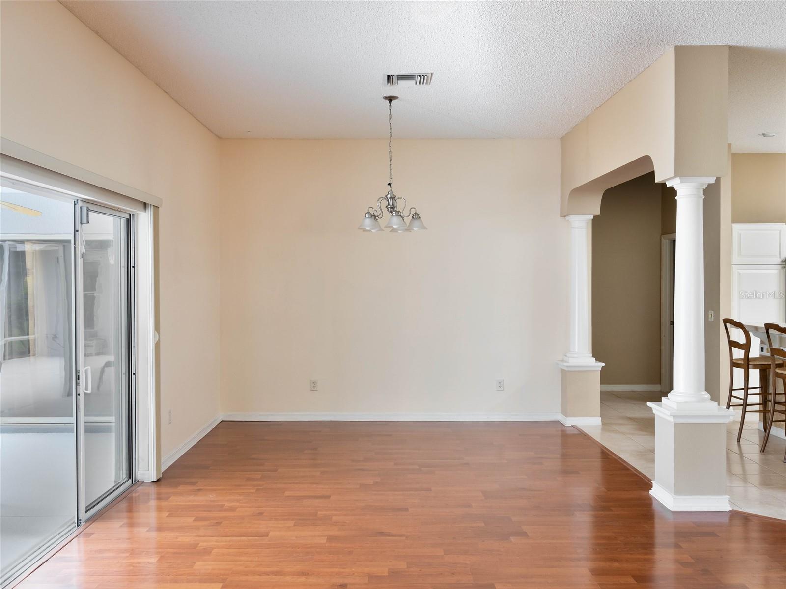 Image 16 of 33 For 8215 171st Mcalpin Street