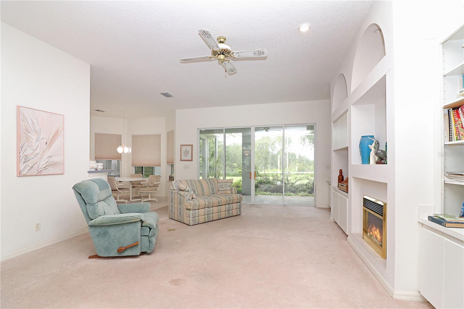 Image 4 of 44 For 22125 Draw Bridge Drive