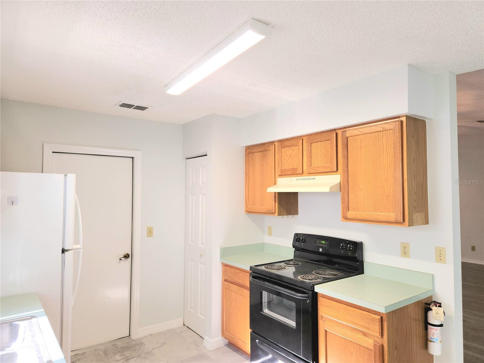 Image 12 of 40 For 651 Timbercrest Drive