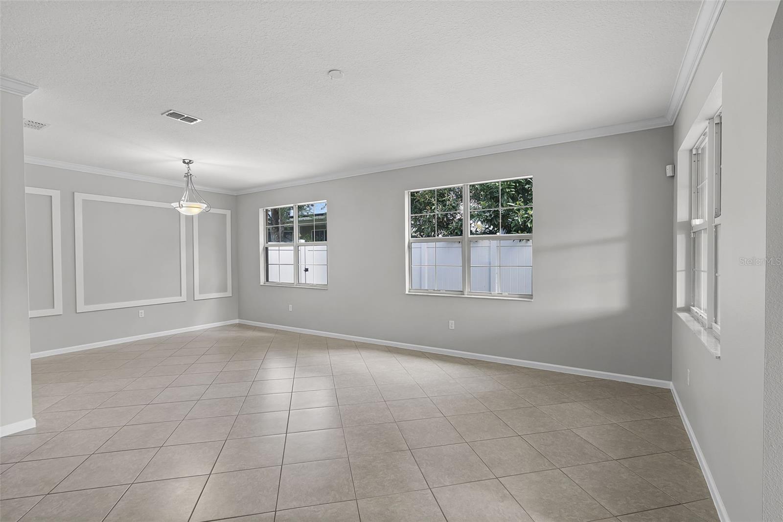 Image 8 of 60 For 15604 Starlite Street
