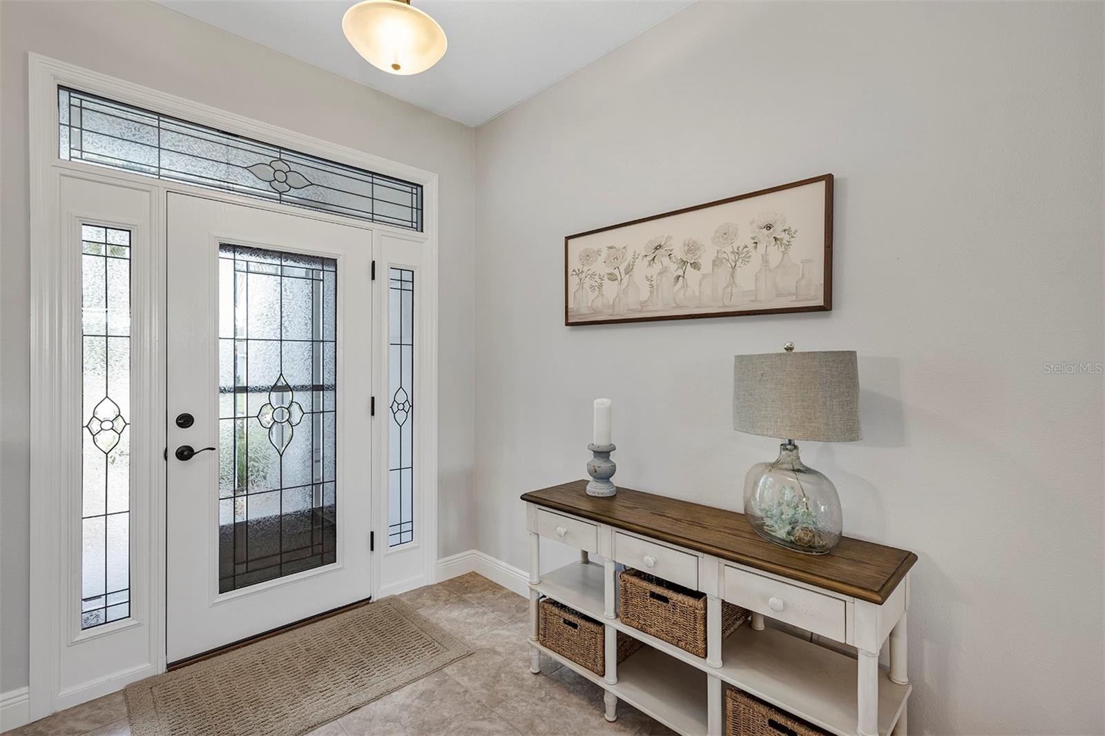 Image 6 of 58 For 3681 Arlington Ridge Boulevard