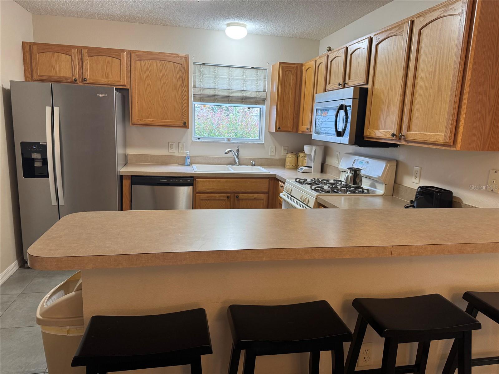 Image 4 of 11 For 2354 Gaffney Avenue