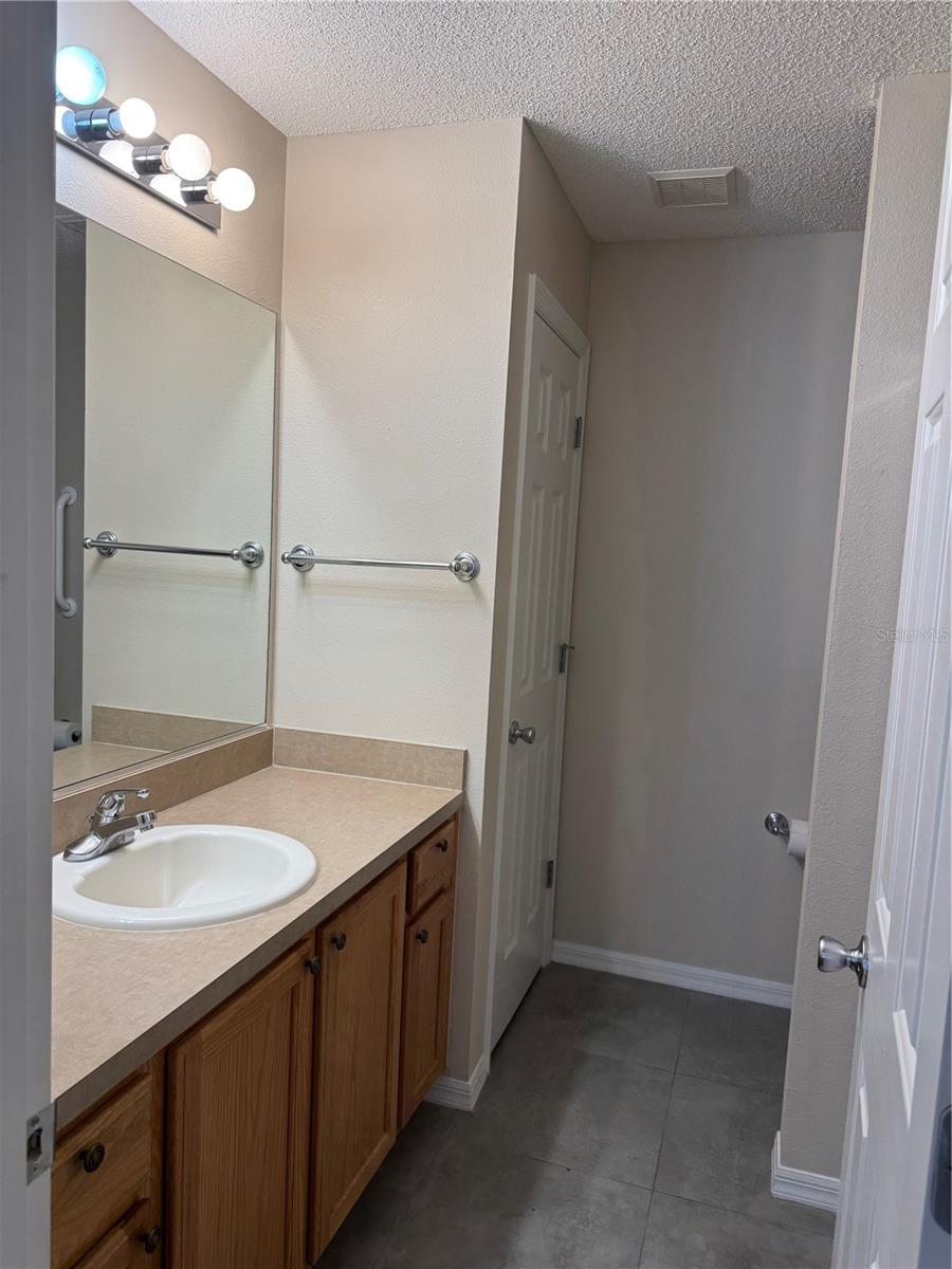 Image 7 of 11 For 2354 Gaffney Avenue