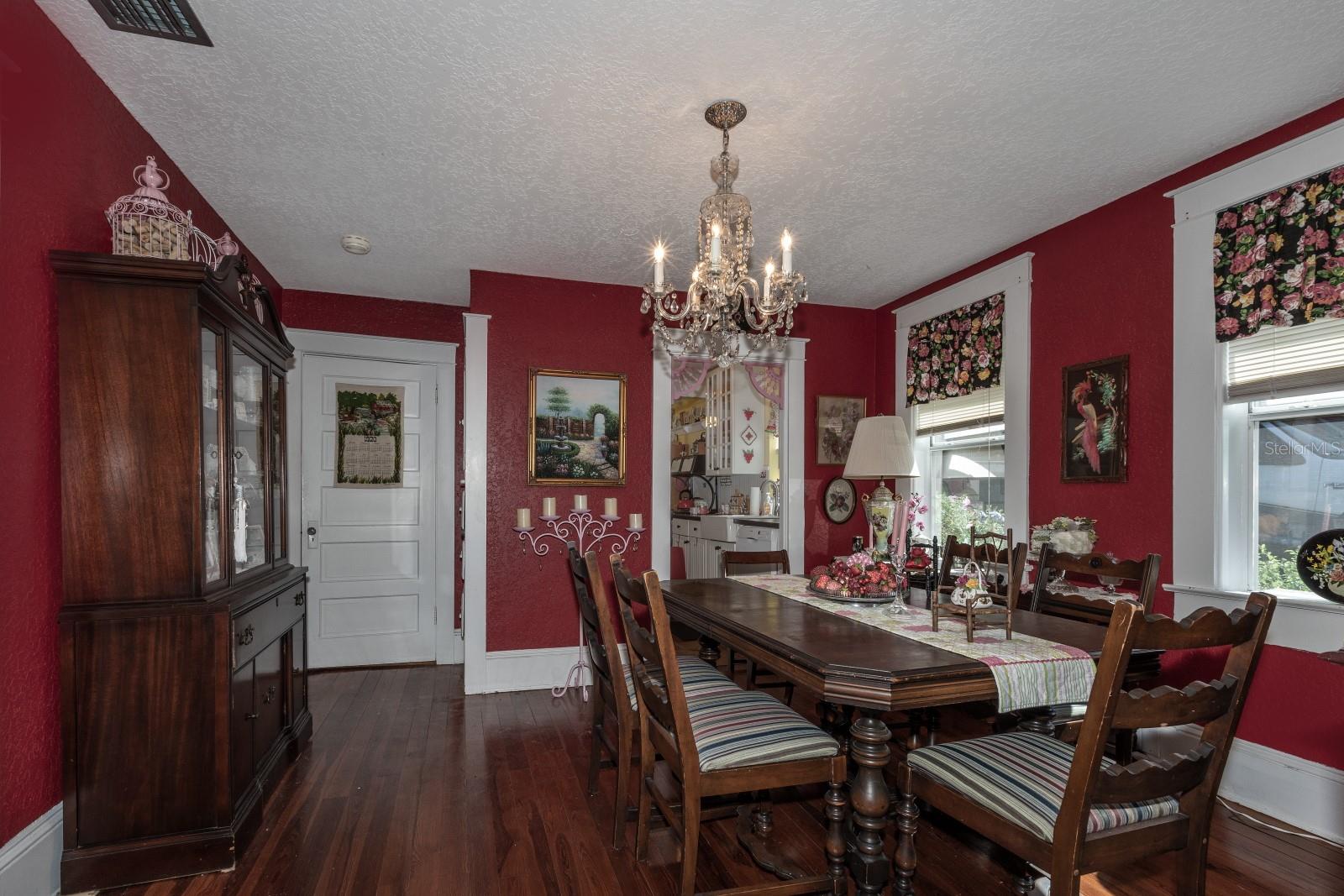 Image 7 of 20 For 401 9th Avenue