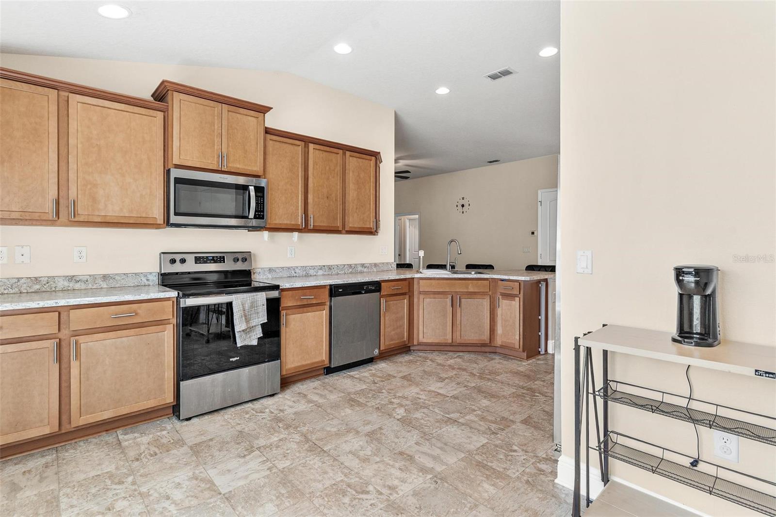 Image 15 of 42 For 7732 Sloewood Drive