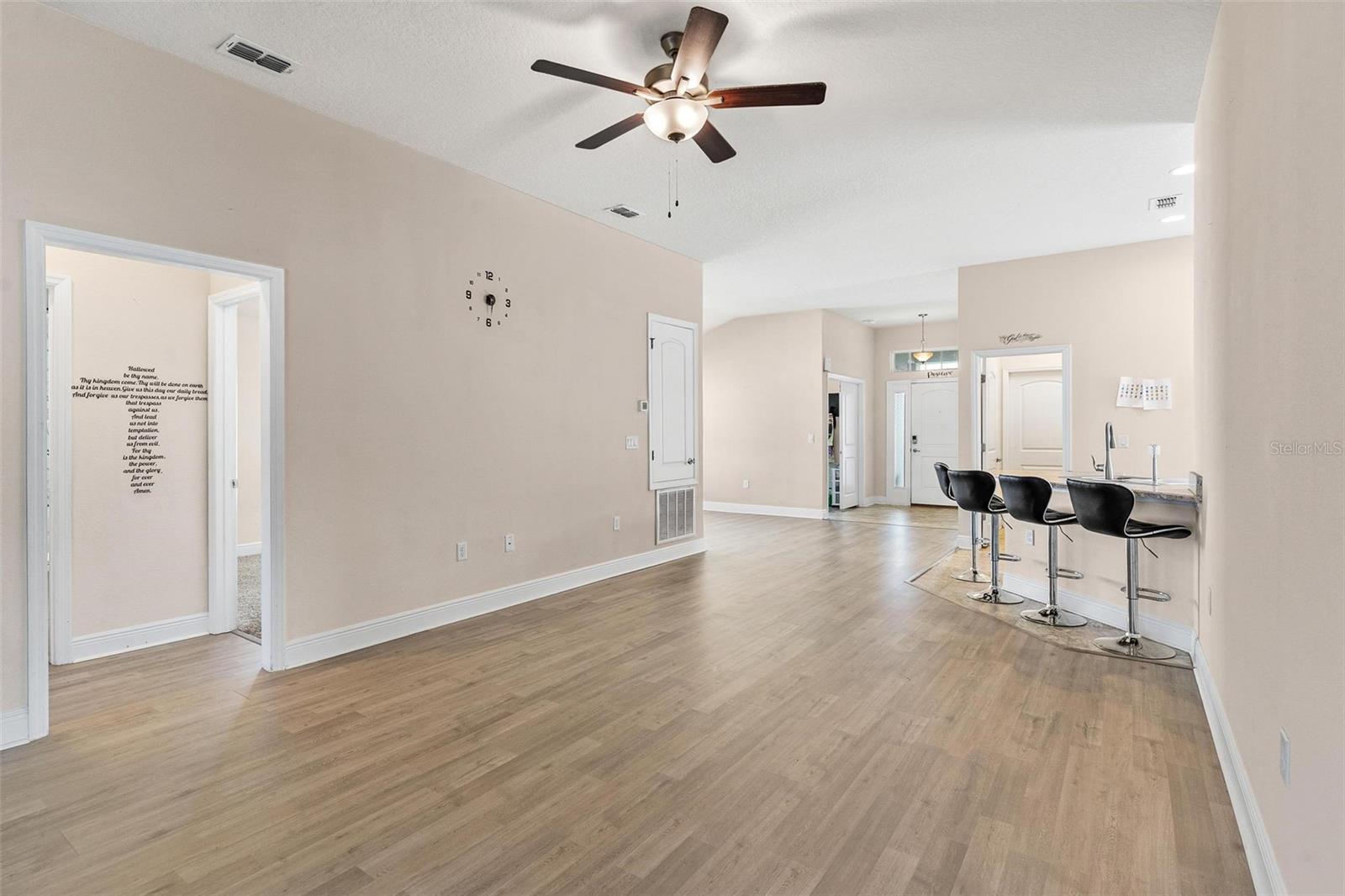 Image 19 of 42 For 7732 Sloewood Drive