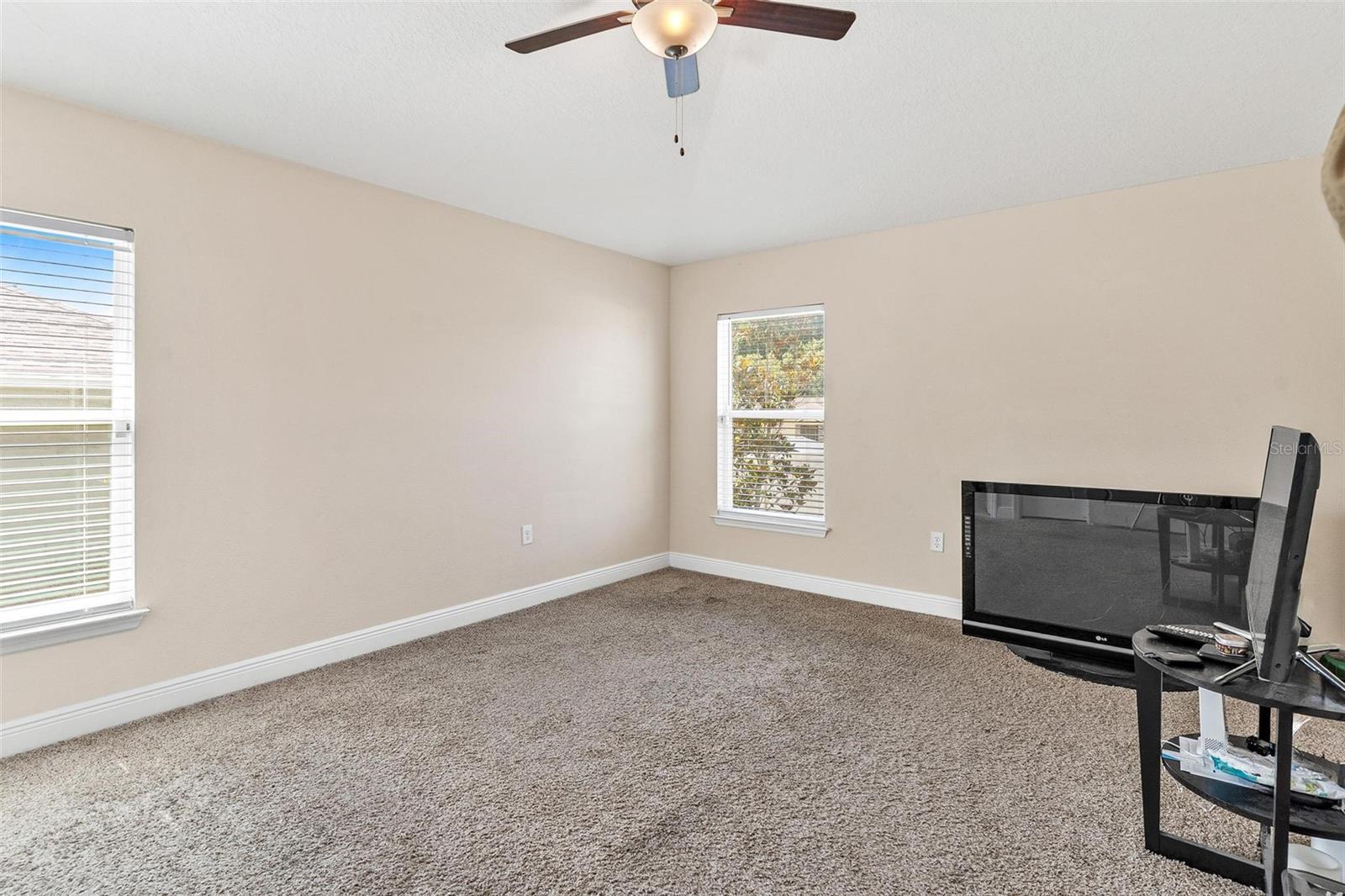 Image 21 of 42 For 7732 Sloewood Drive
