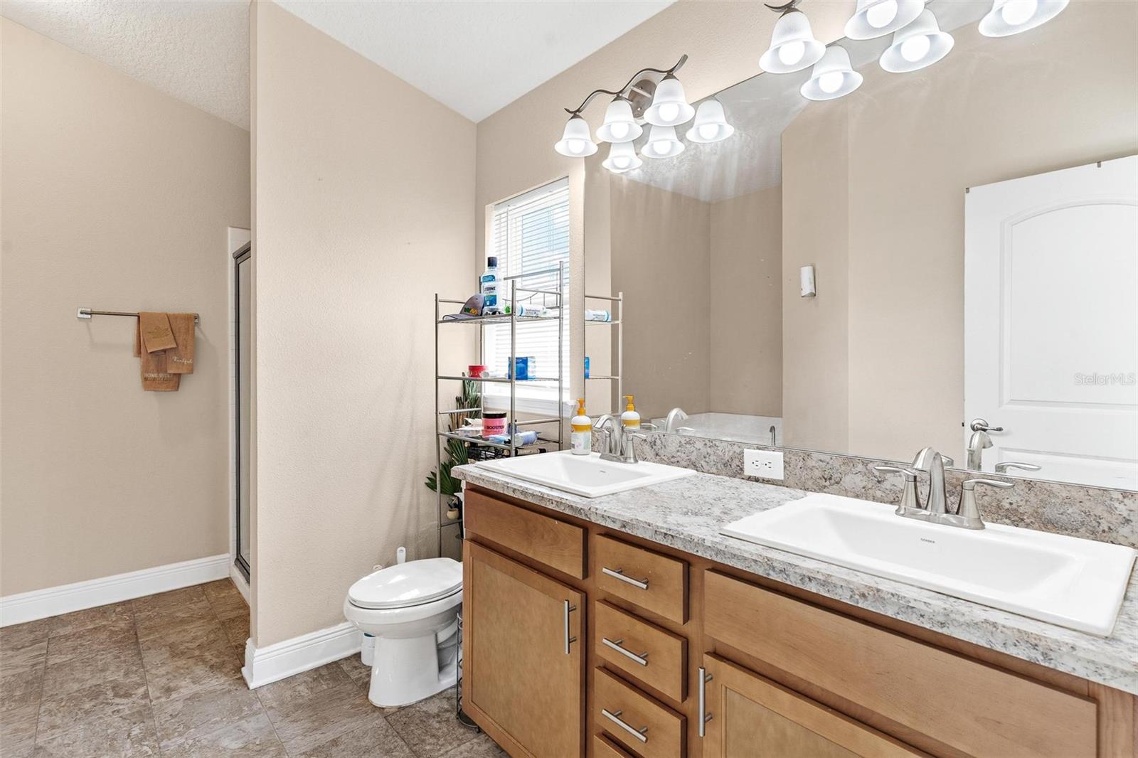 Image 22 of 42 For 7732 Sloewood Drive