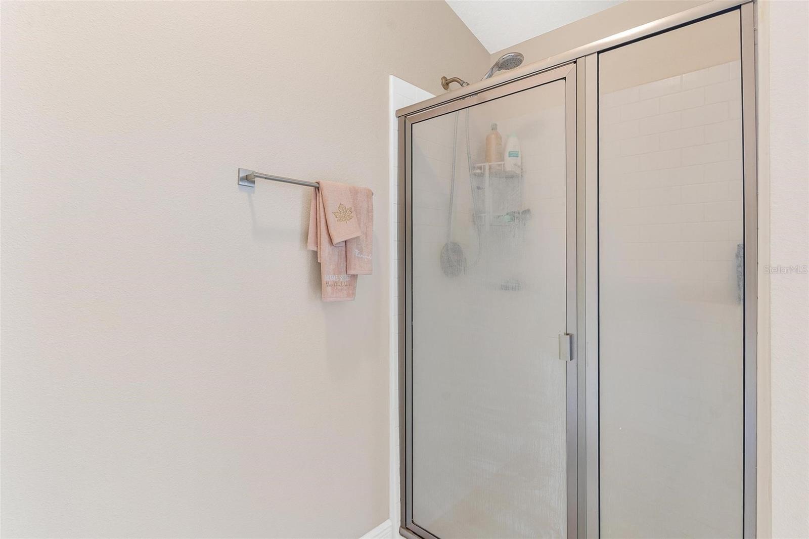 Image 24 of 42 For 7732 Sloewood Drive