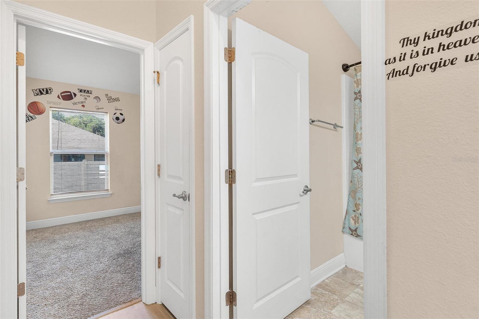 Image 27 of 42 For 7732 Sloewood Drive