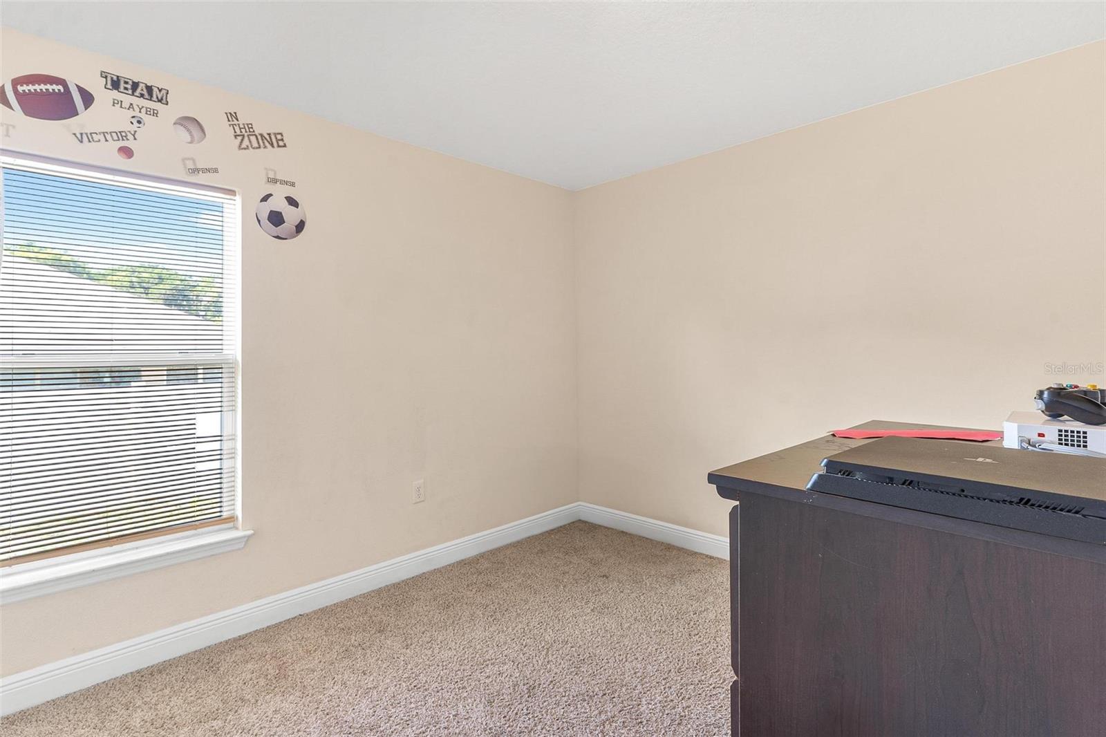 Image 28 of 42 For 7732 Sloewood Drive
