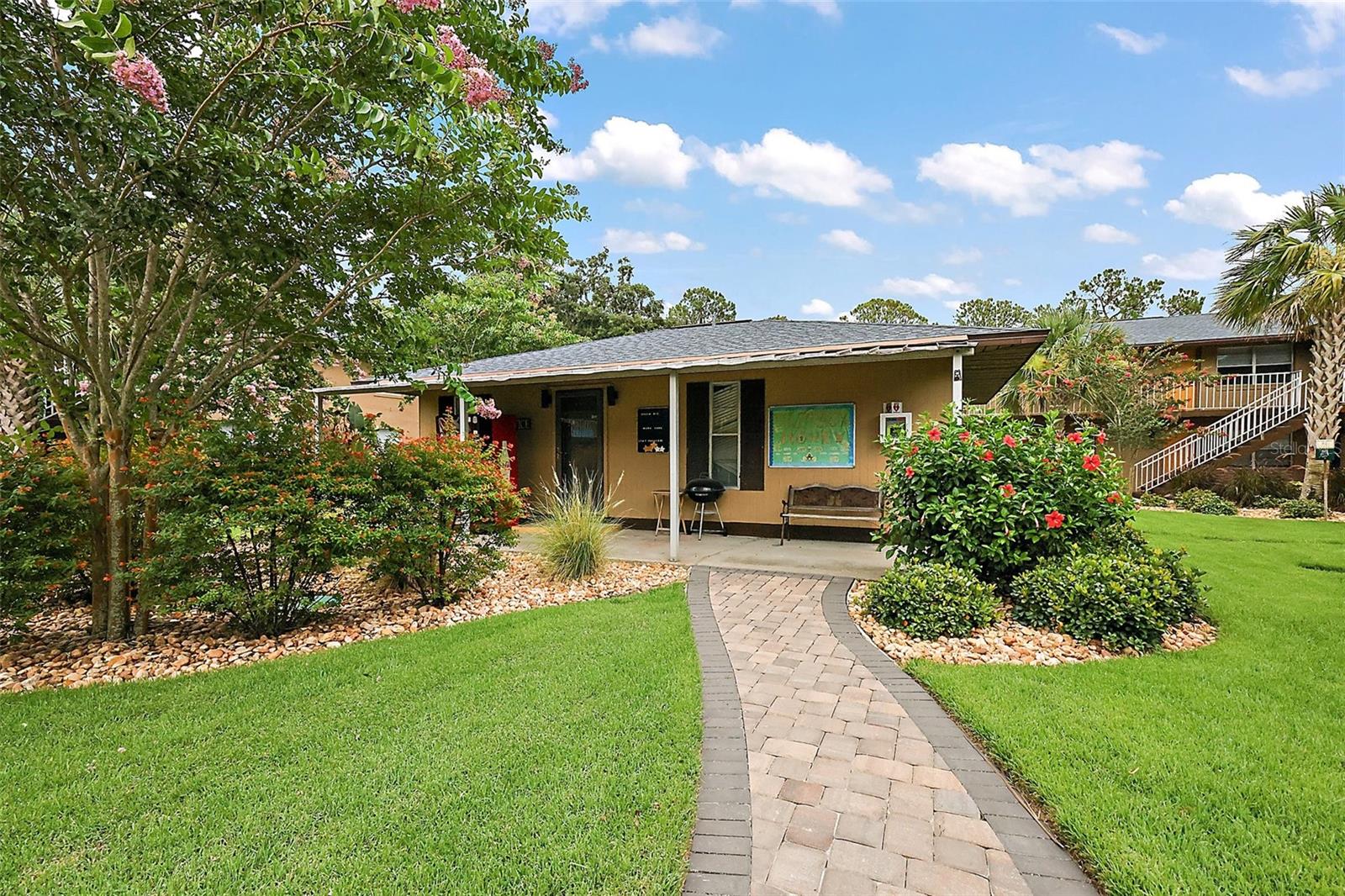 Image 7 of 55 For 600 Oak Terrace Drive