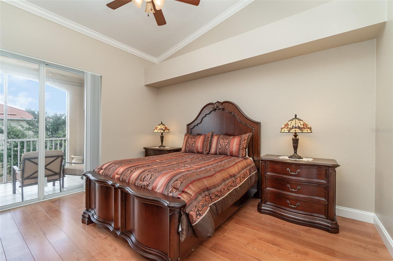 Image 5 of 19 For 9025 Colby Drive 2121