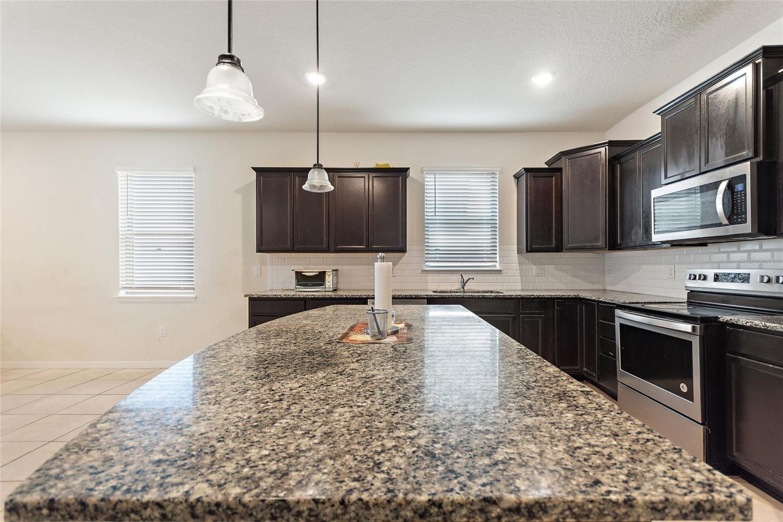 Image 12 of 51 For 120 Citrus Isle Street