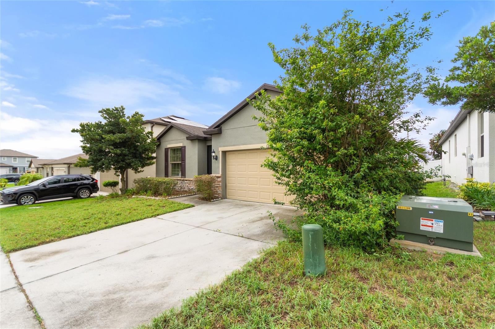 Image 3 of 51 For 120 Citrus Isle Street