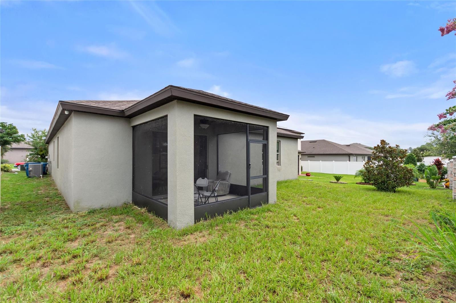Image 4 of 51 For 120 Citrus Isle Street