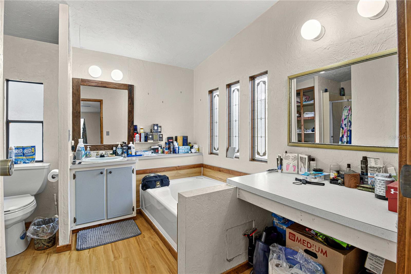 Image 15 of 42 For 16734 2nd Street Road
