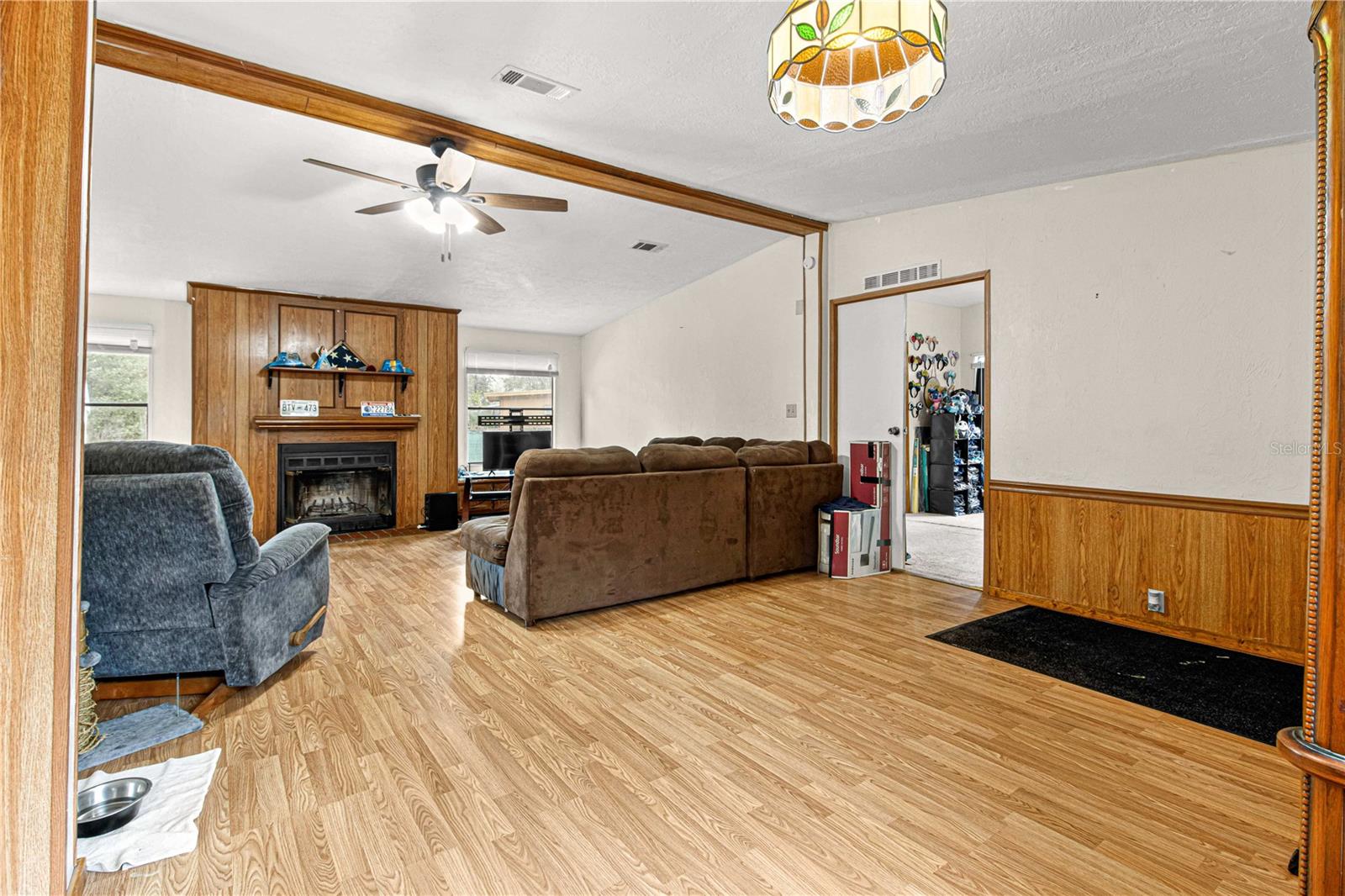 Image 31 of 42 For 16734 2nd Street Road
