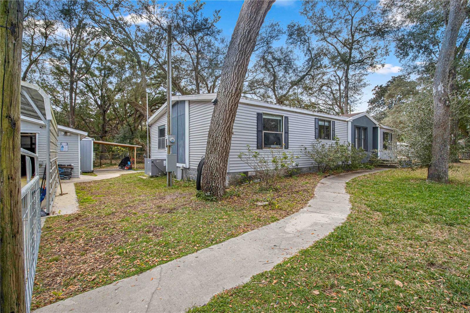 Image 6 of 42 For 16734 2nd Street Road