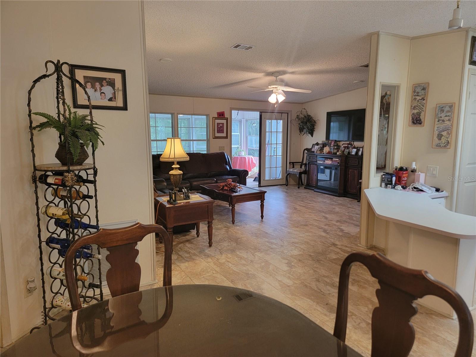 Image 12 of 42 For 5057 El Destino Drive