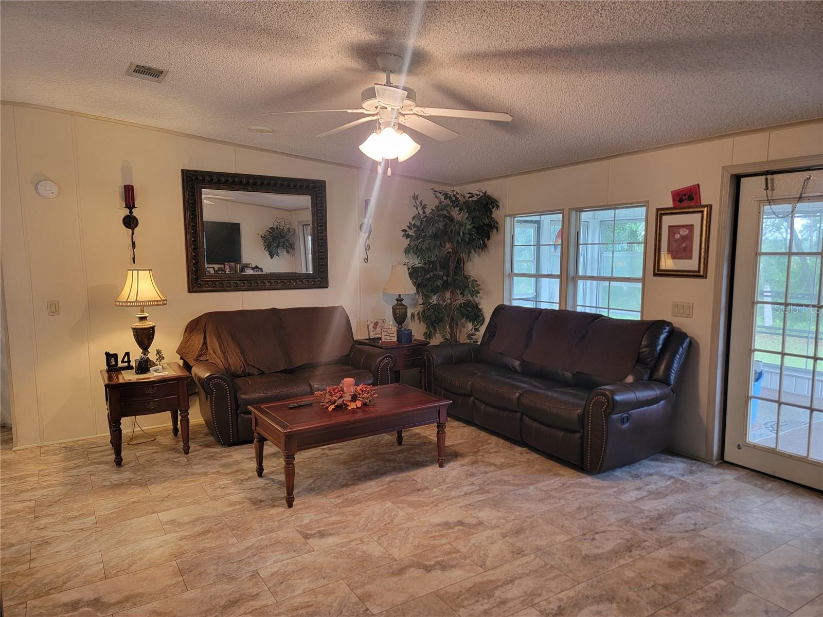 Image 9 of 42 For 5057 El Destino Drive