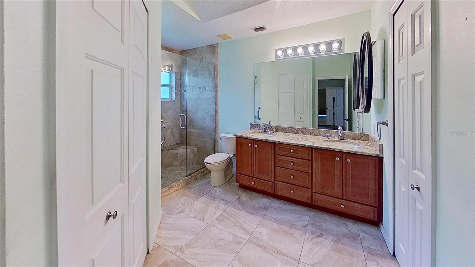 Image 15 of 29 For 2947 Aldrich Street