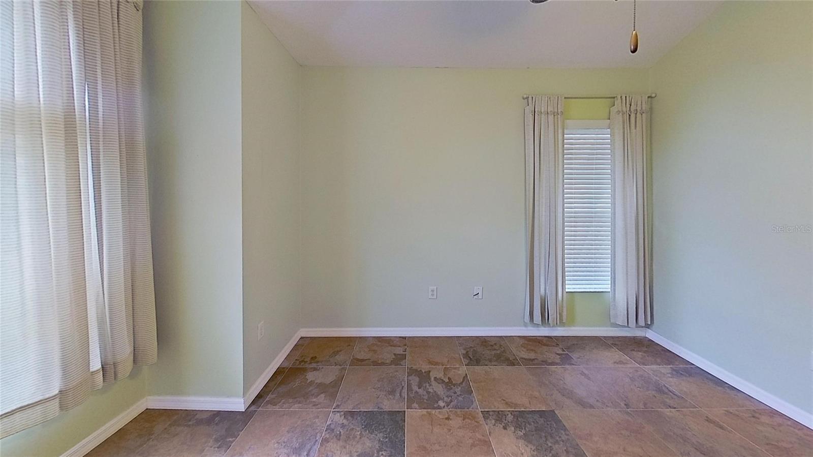 Image 17 of 29 For 2947 Aldrich Street