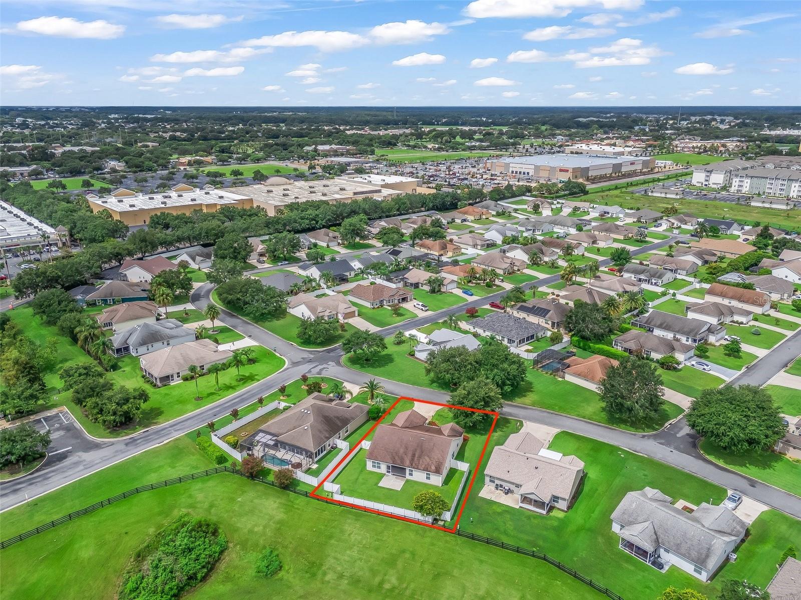 Listing photo id 35 for 12185 51st Circle