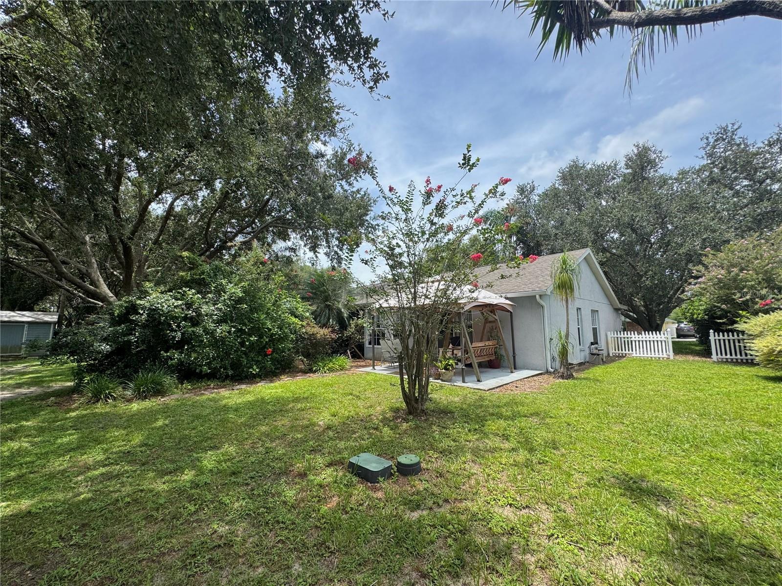 Image 34 of 39 For 11252 Rosehill Drive