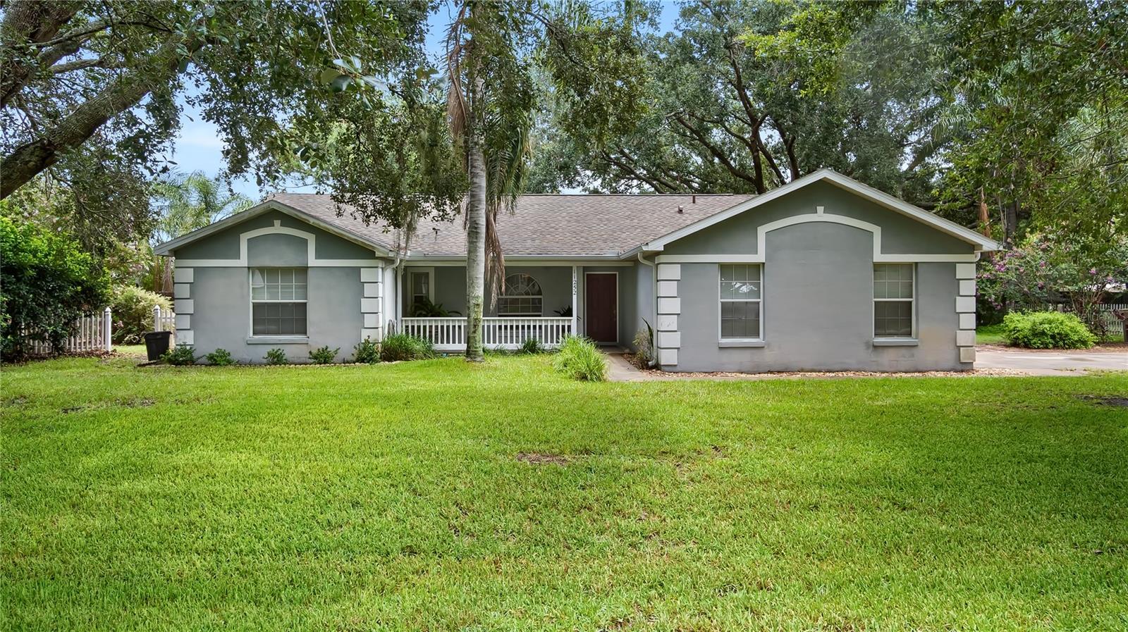 Image 35 of 39 For 11252 Rosehill Drive
