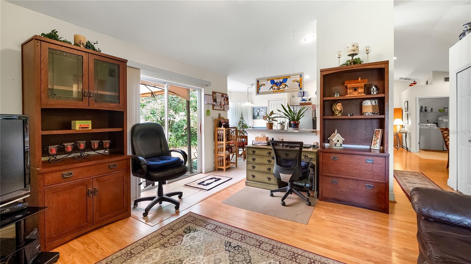 Image 6 of 39 For 11252 Rosehill Drive