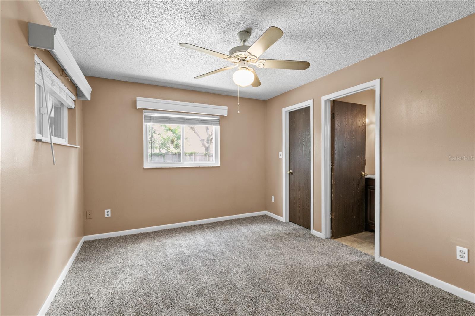 Image 12 of 27 For 461 Kee Street