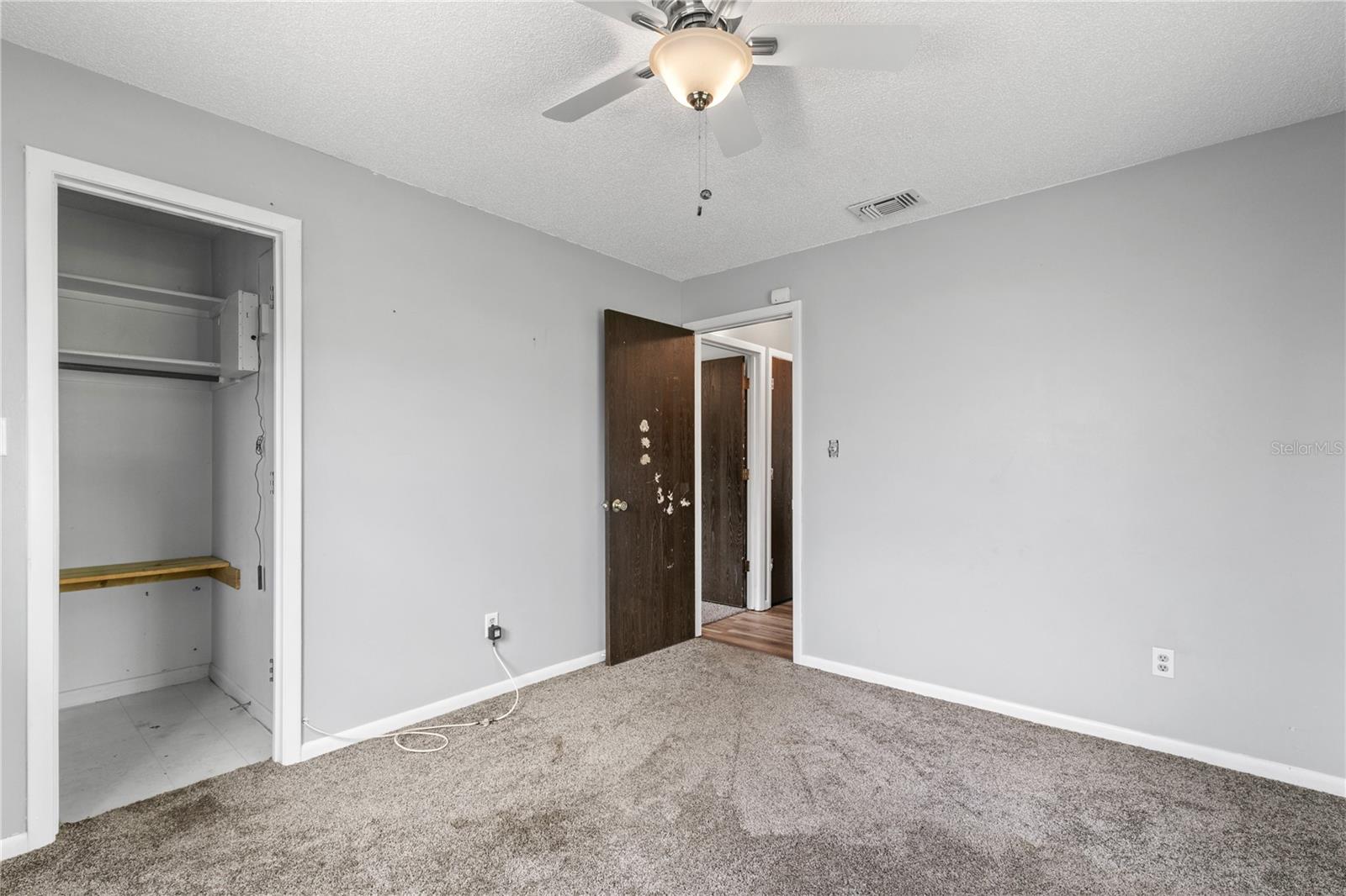 Image 14 of 27 For 461 Kee Street
