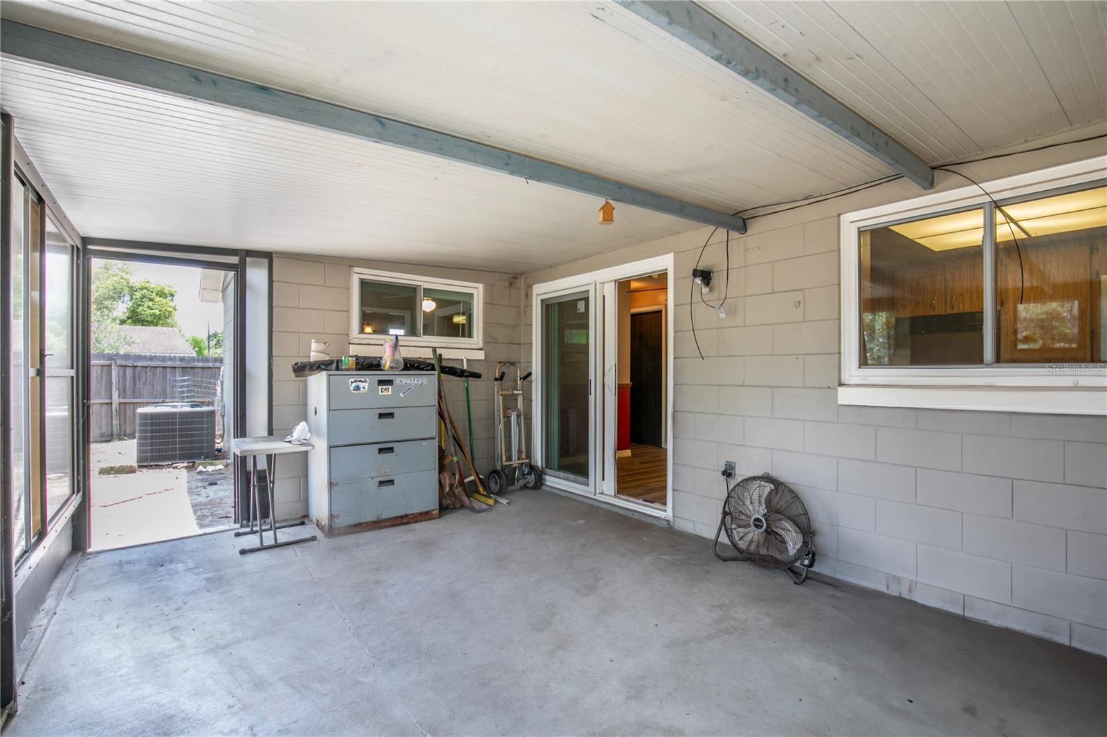 Image 20 of 27 For 461 Kee Street