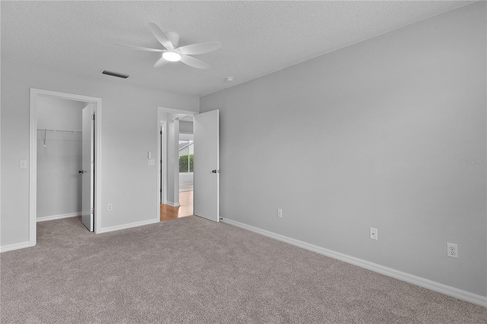 Image 21 of 41 For 807 Ramos Drive