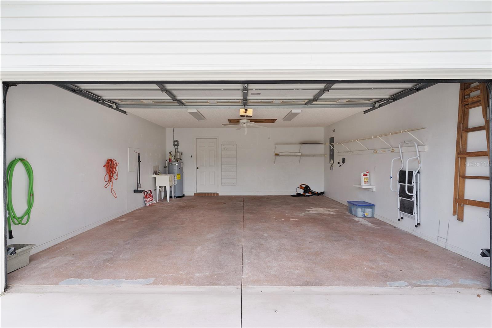Image 29 of 41 For 807 Ramos Drive