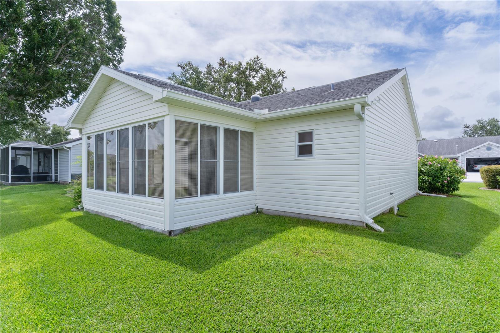 Image 31 of 41 For 807 Ramos Drive