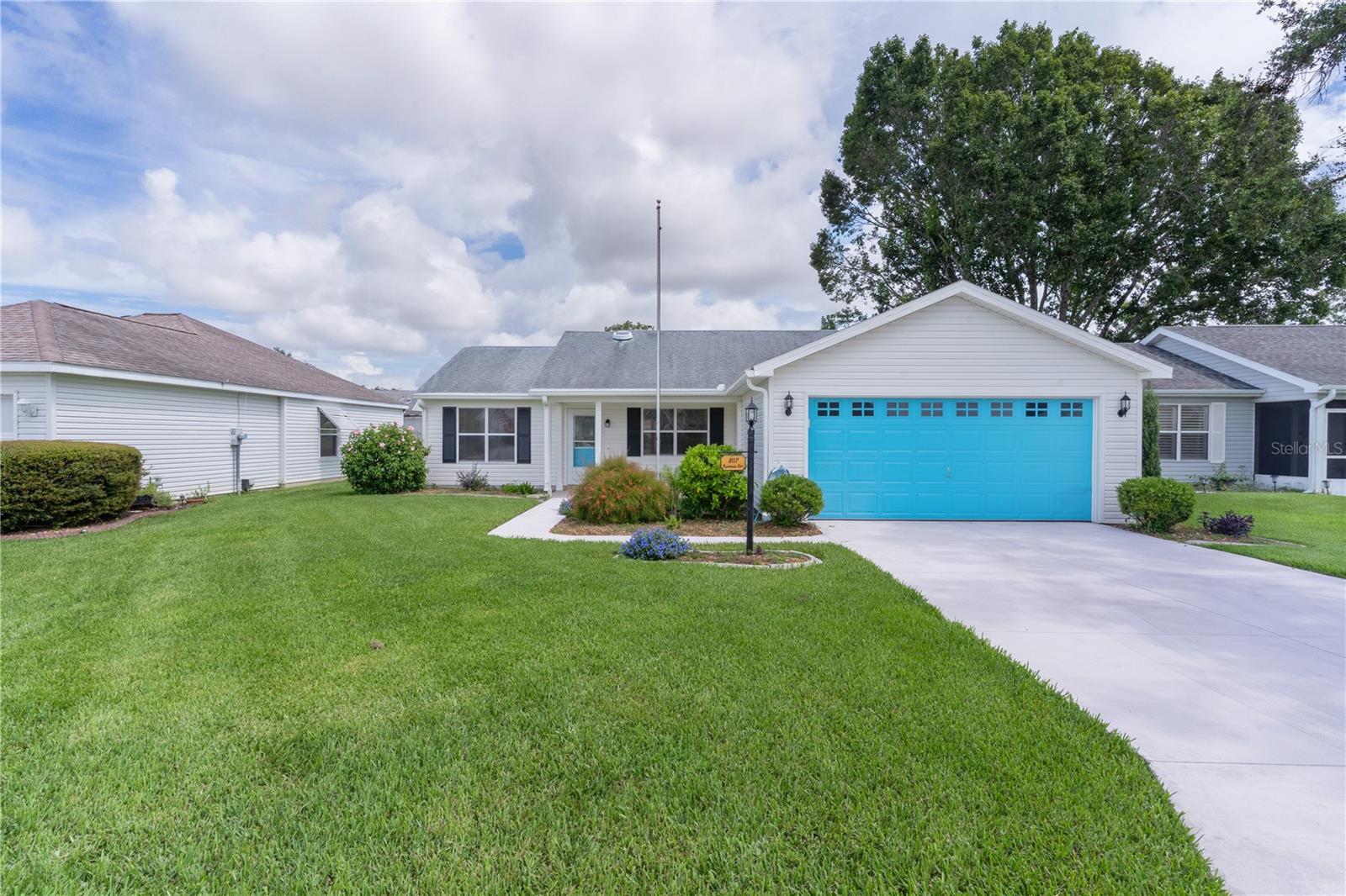 Image 34 of 41 For 807 Ramos Drive