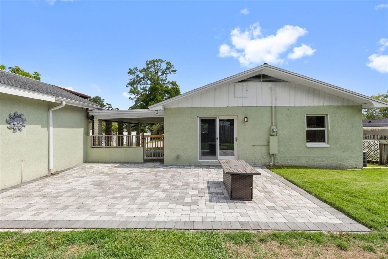 Image 33 of 55 For 1207 Charter Street