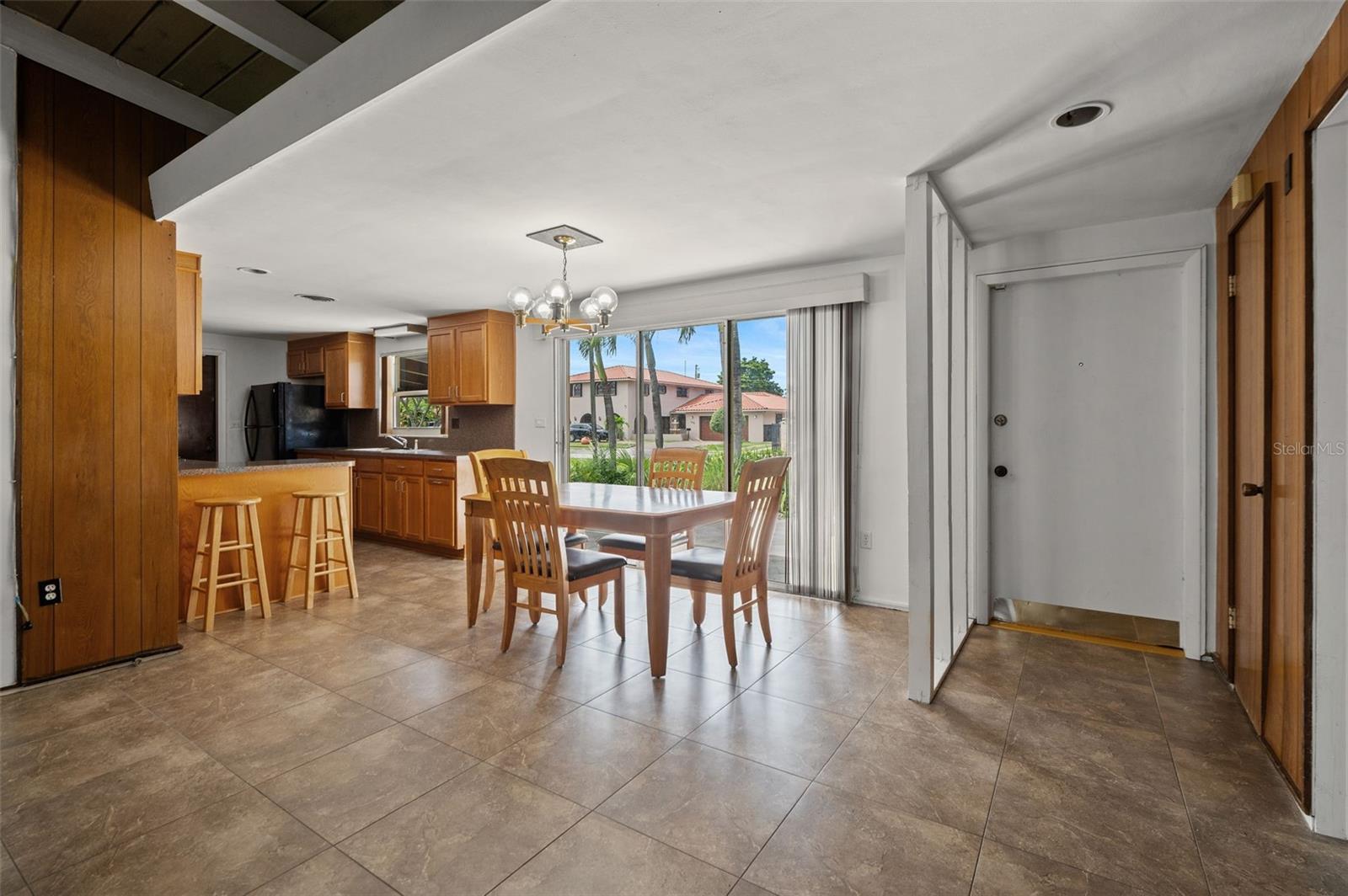 Image 14 of 35 For 138 52nd Street