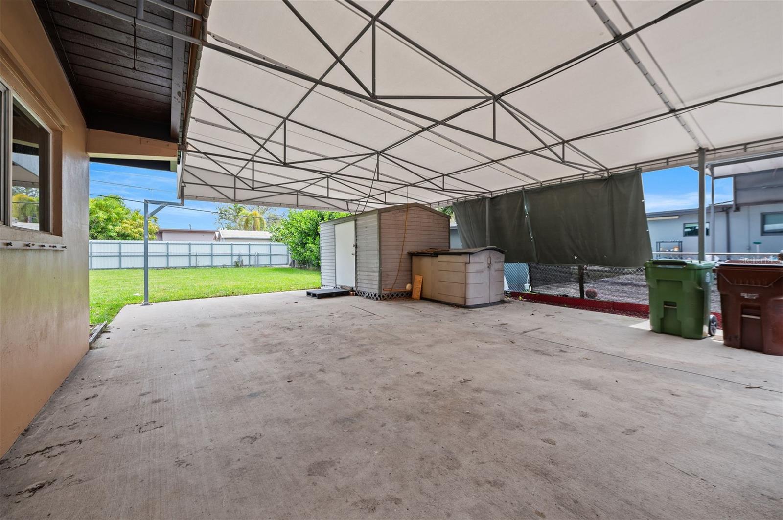 Image 9 of 35 For 138 52nd Street