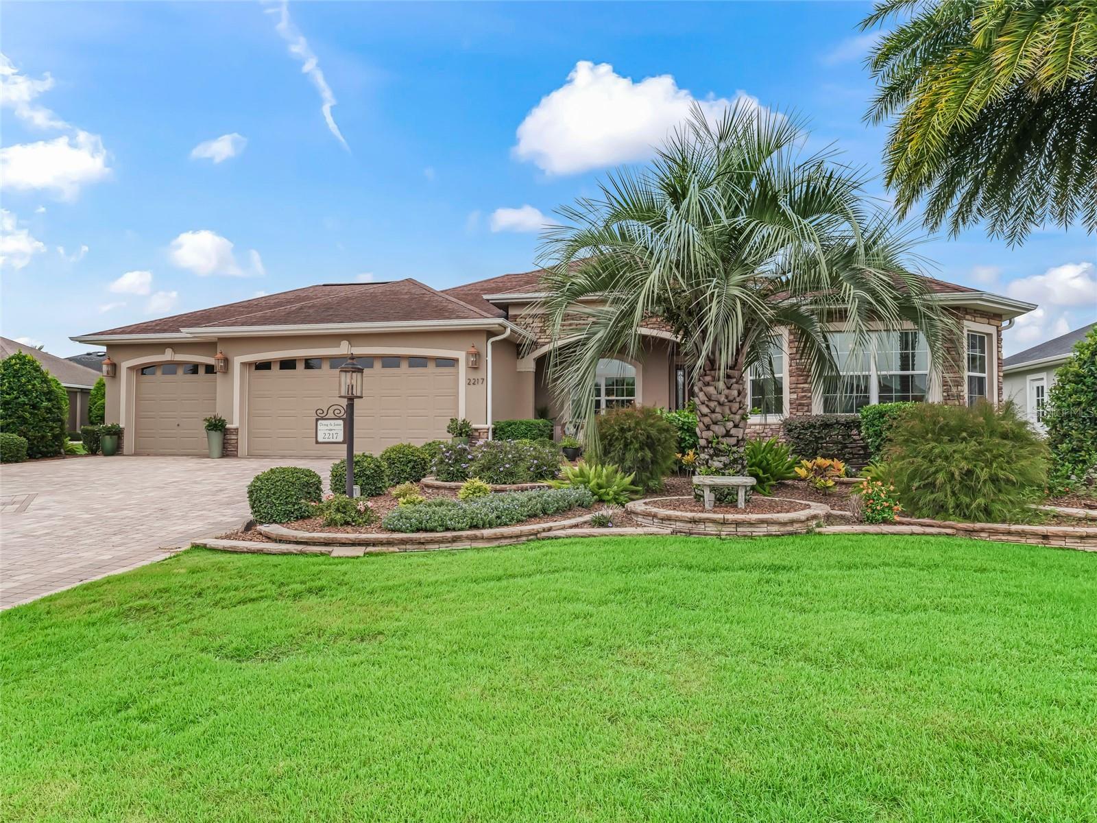 Image 2 of 59 For 2217 Isleworth Circle
