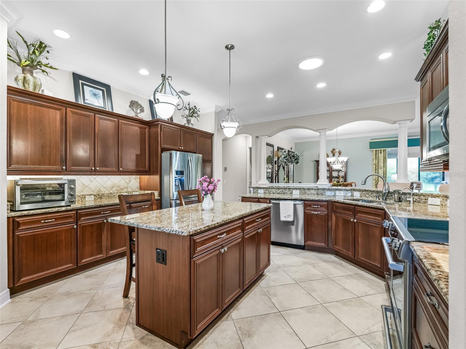 Image 22 of 59 For 2217 Isleworth Circle