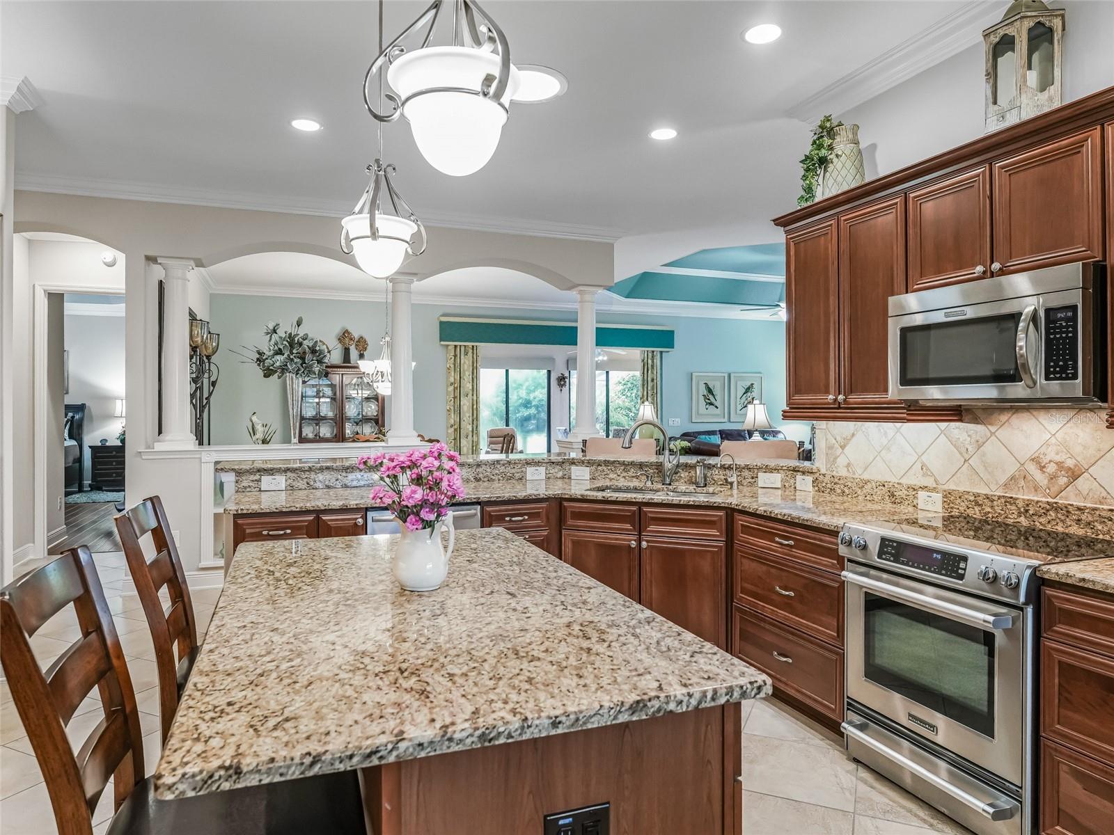 Image 23 of 59 For 2217 Isleworth Circle