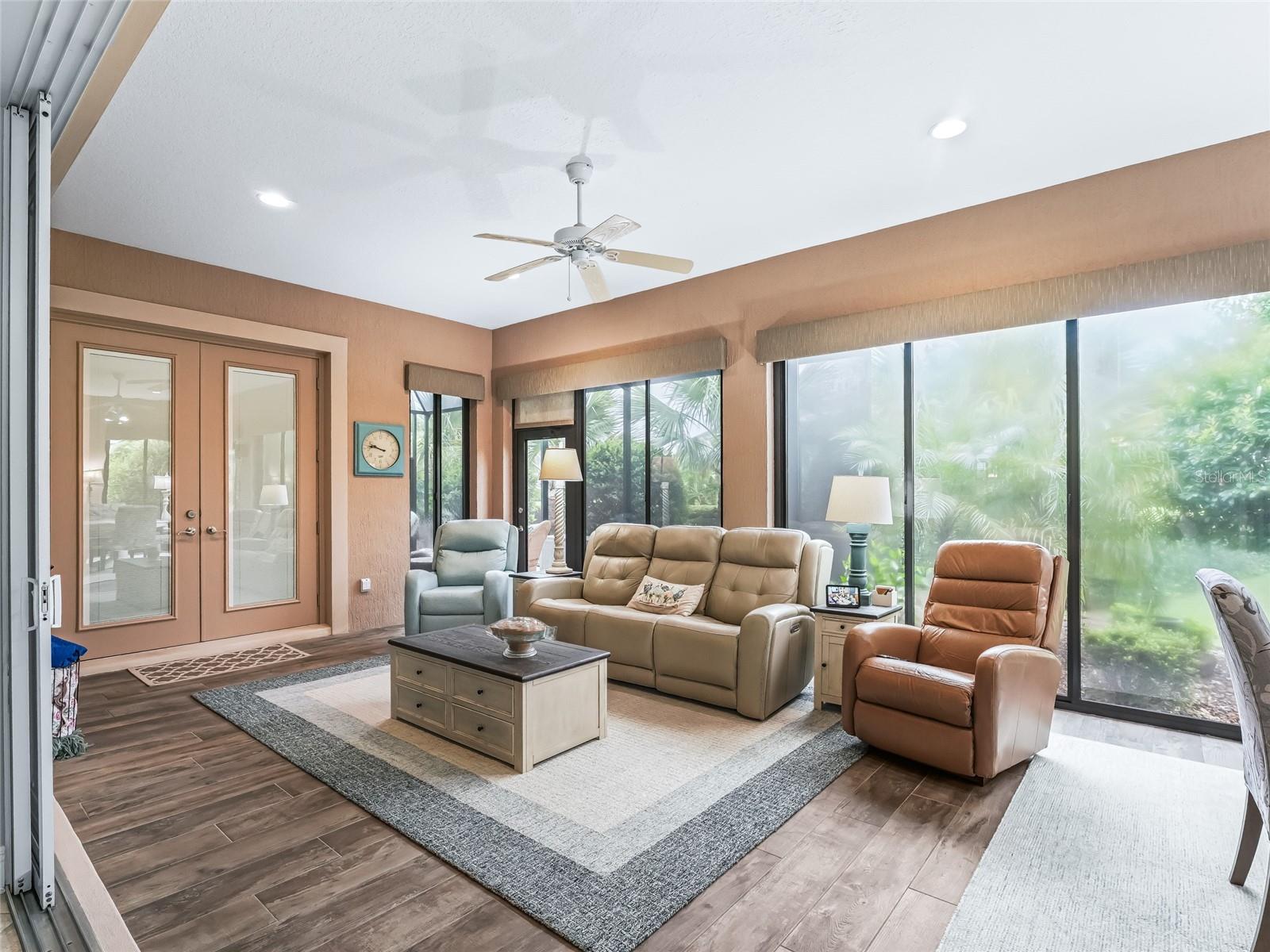 Image 31 of 59 For 2217 Isleworth Circle