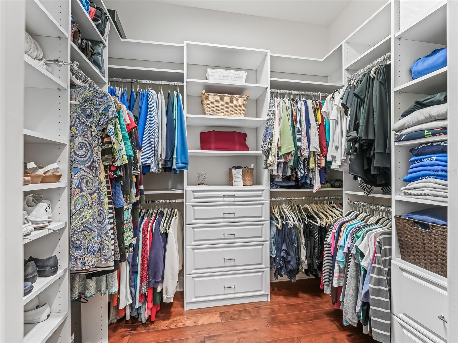Image 40 of 59 For 2217 Isleworth Circle