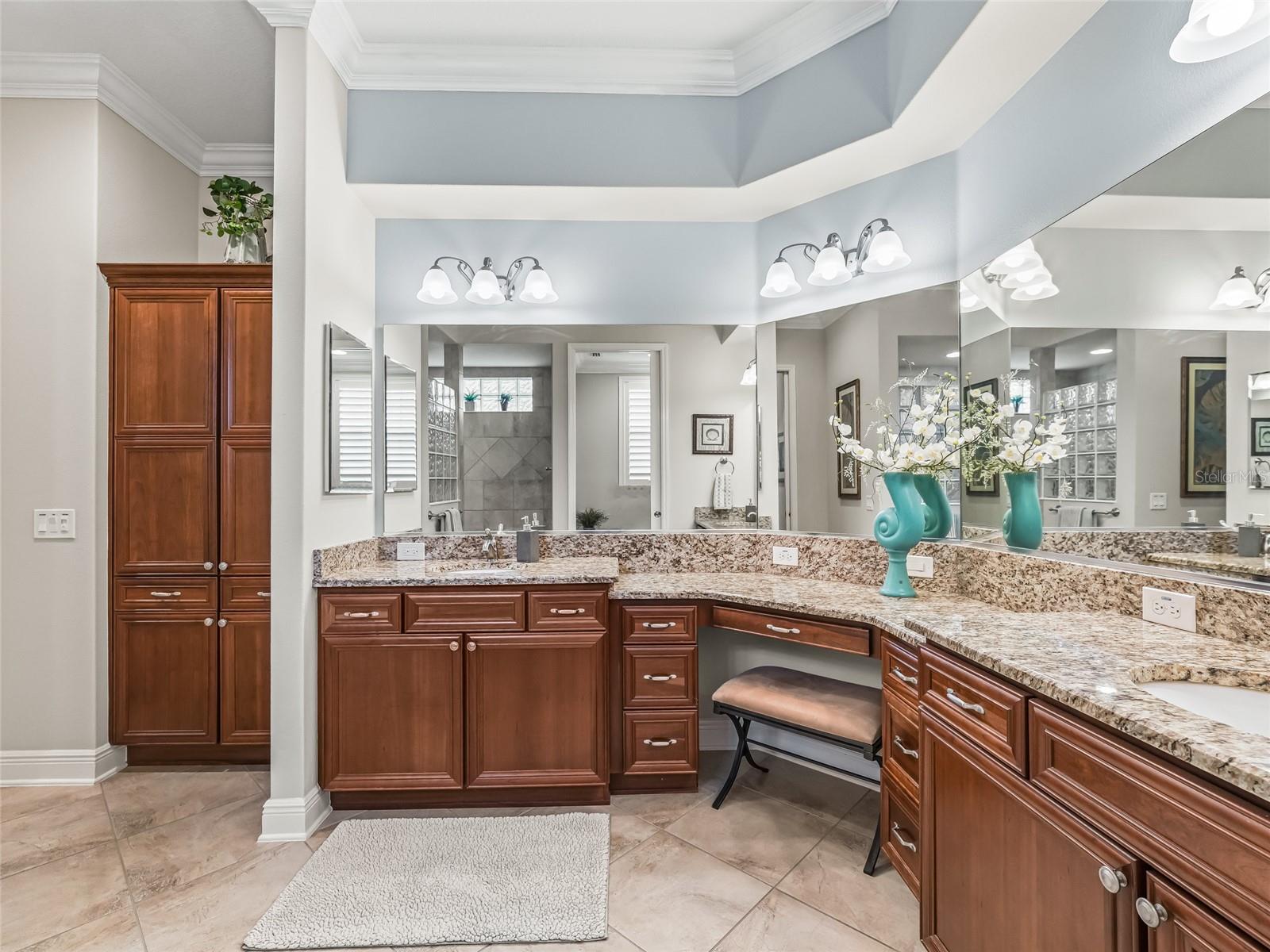 Image 45 of 59 For 2217 Isleworth Circle