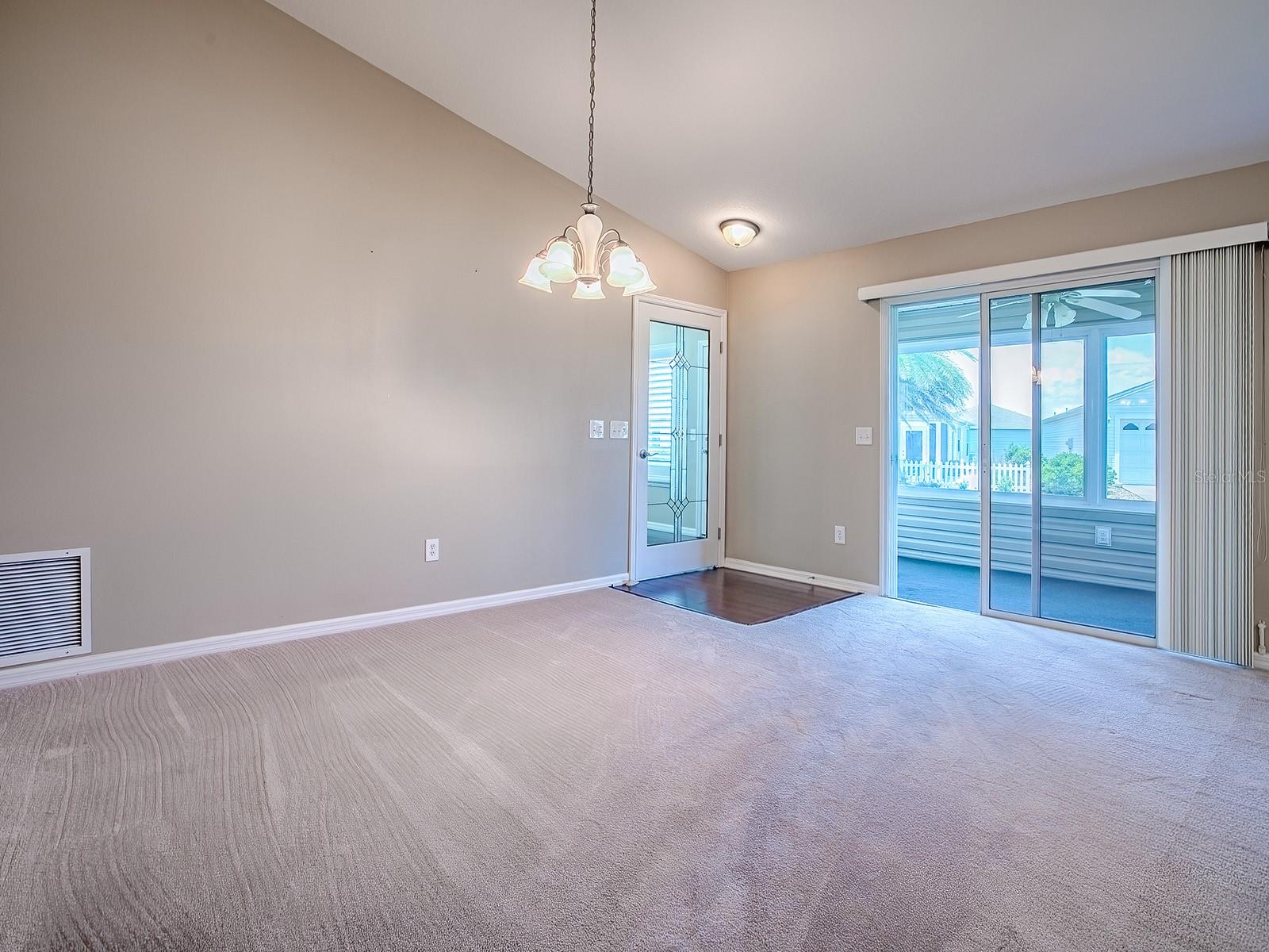 Image 16 of 45 For 1001 Greyford Lane