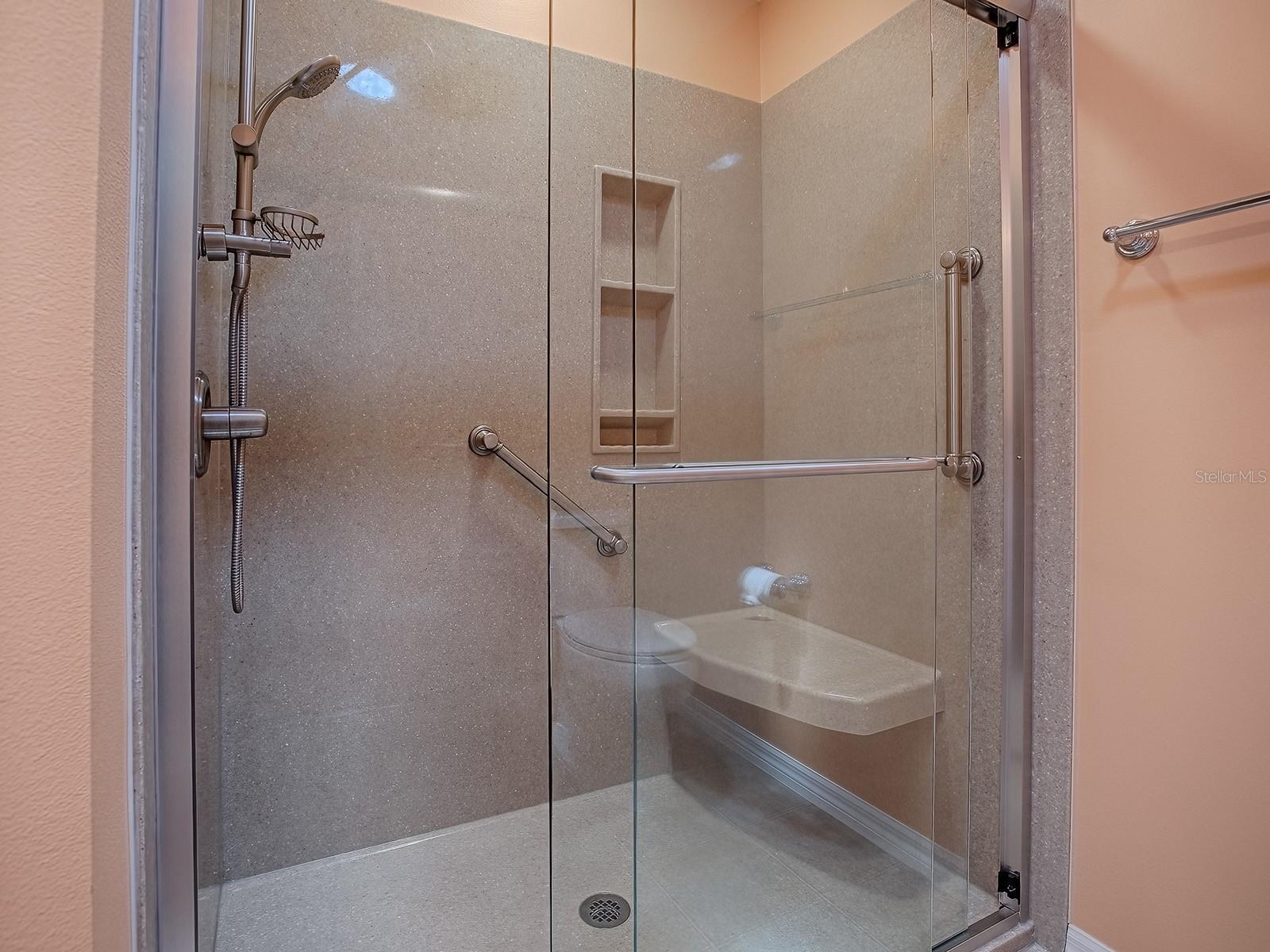 Image 34 of 45 For 1001 Greyford Lane