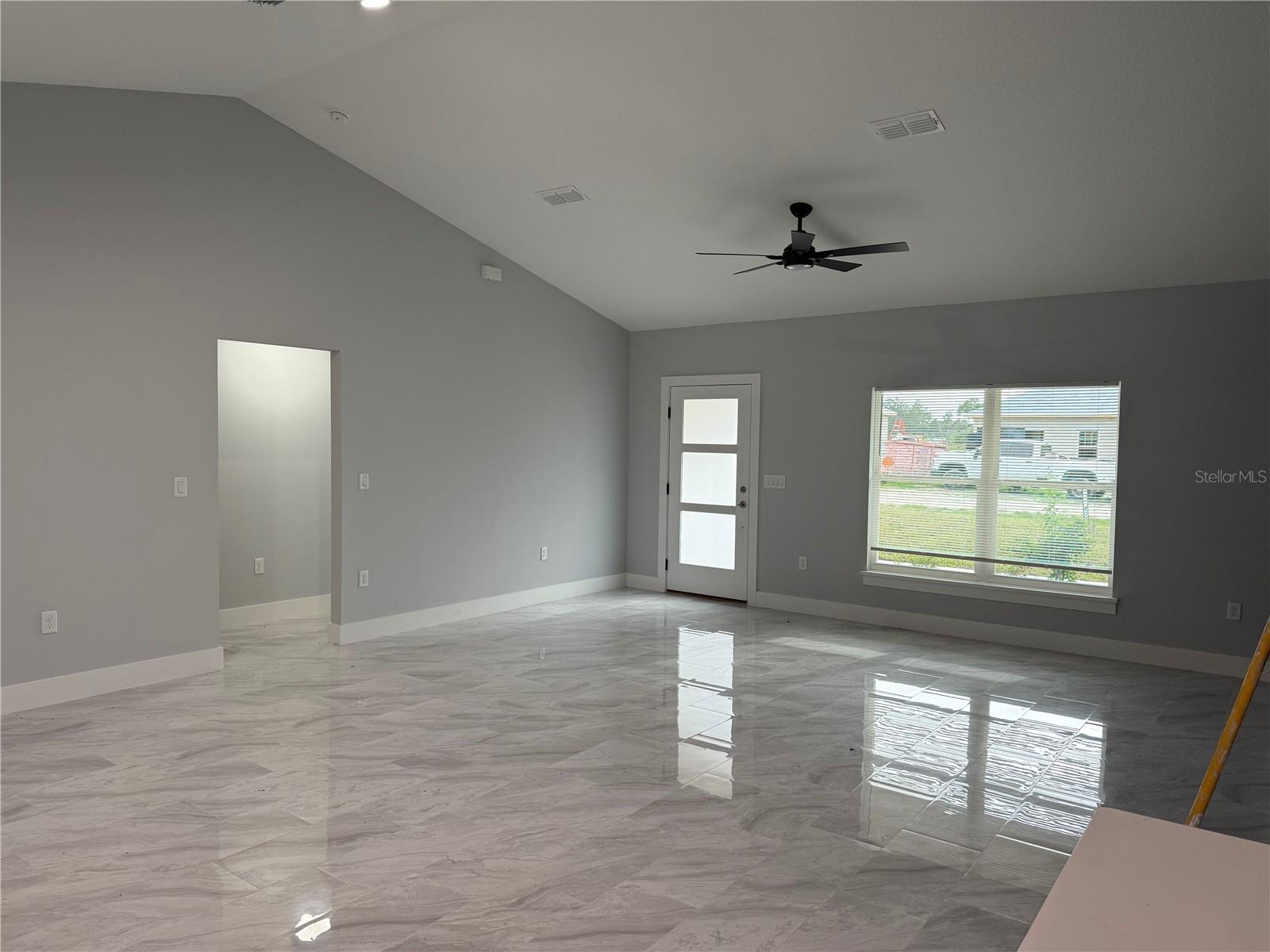 Image 7 of 25 For 15185 61st Court